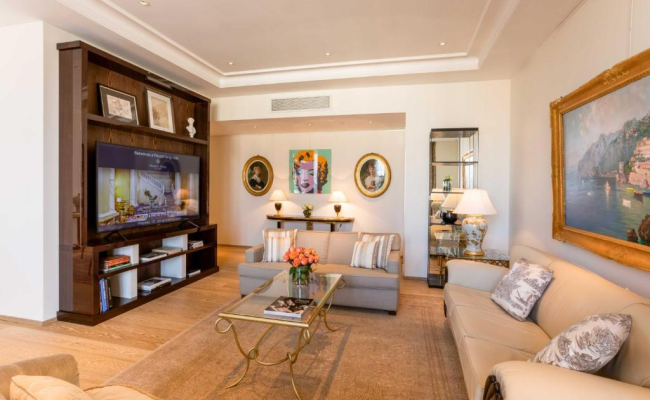 Palazzo Parigi Hotel & Grand Spa LHW