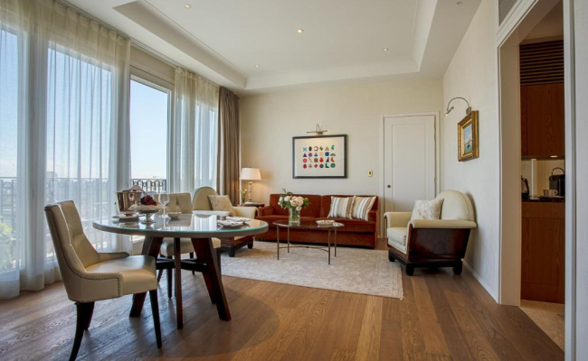 Palazzo Parigi Hotel & Grand Spa LHW