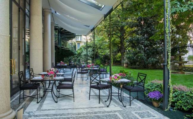 Palazzo Parigi Hotel & Grand Spa LHW