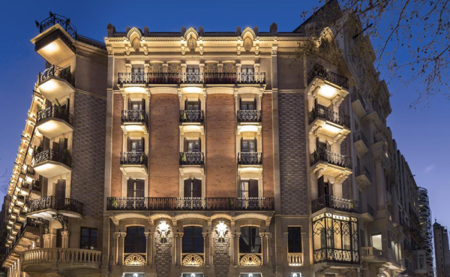 Monument Hotel