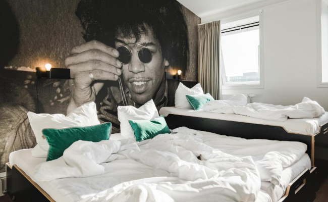 Pyjama Park, Reeperbahn