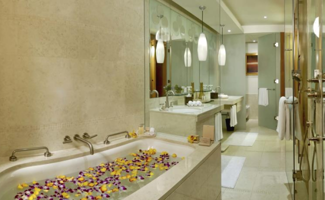 The H Hotel
