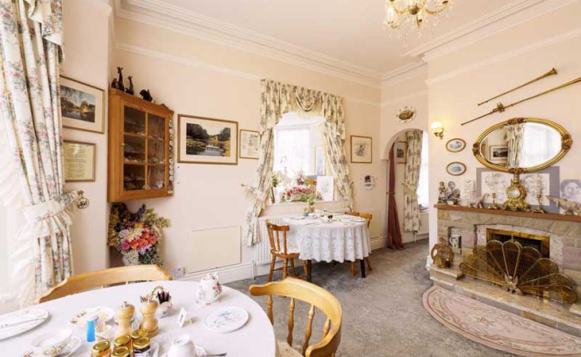 Braemar Guest House