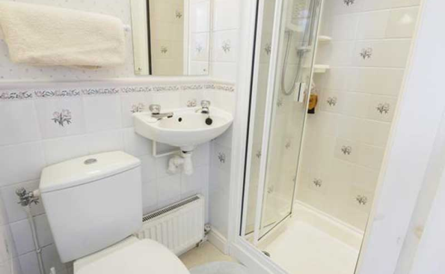 Braemar Guest House
