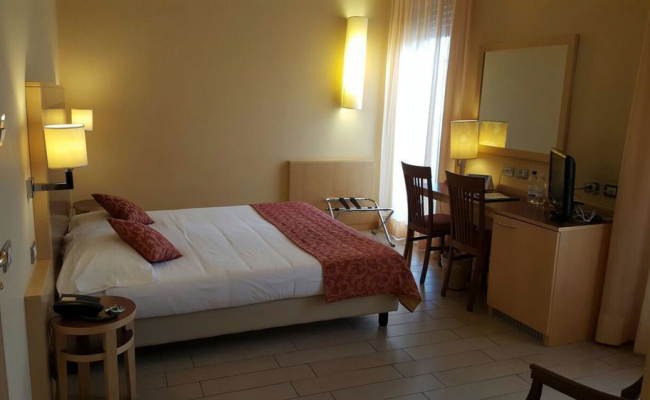 Mokinba Hotels Cristallo