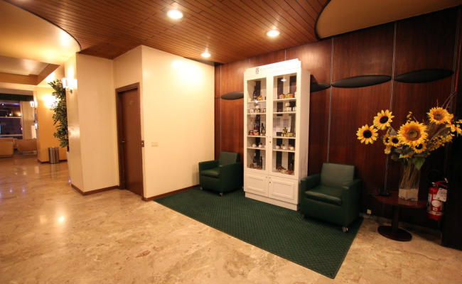 Mokinba Hotels Cristallo