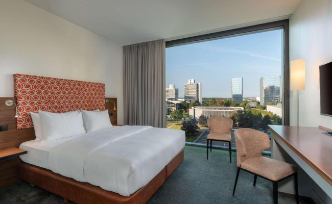 DoubleTree by Hilton Frankfurt Niederrad