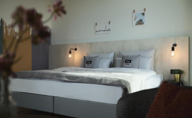 Holiday Inn - the niu Tab Dusseldorf Main Station by IHG