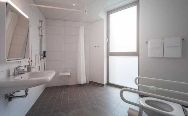 Holiday Inn - the niu Tab Dusseldorf Main Station by IHG