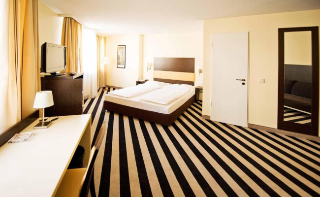 Bristol Hotel
