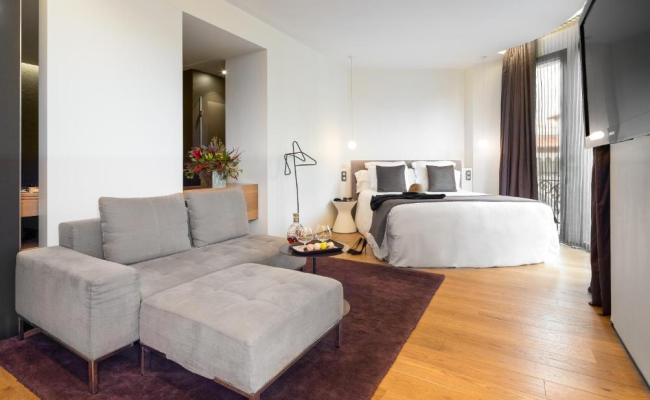 Ohla Hotel