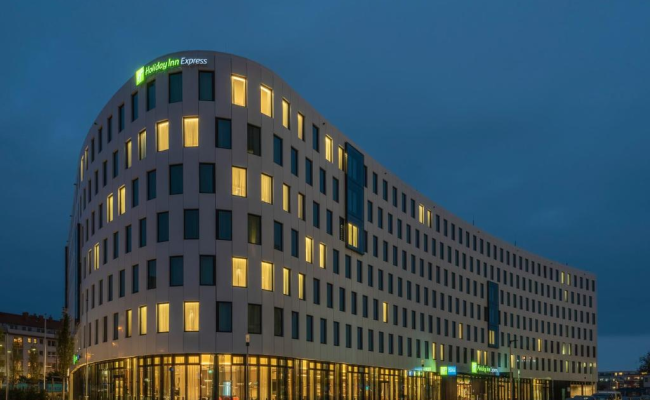 Holiday Inn Express Dusseldorf - Hauptbahnhof