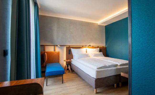 Unsold's Factory Hotel