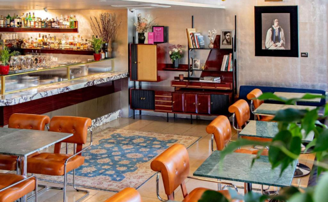 MUZE Hotel Dusseldorf - Handwritten Collection