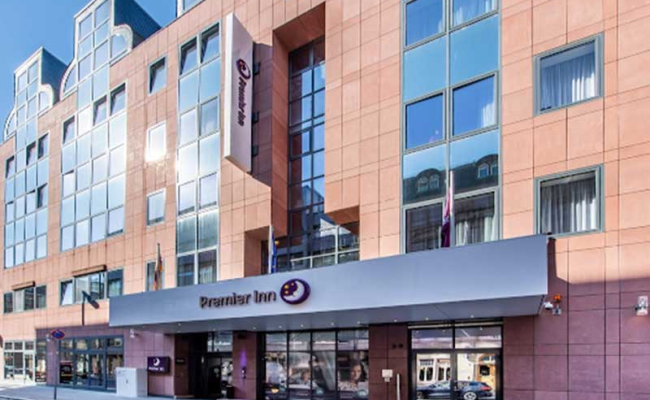 Premier Inn Frankfurt City Centre Hotel