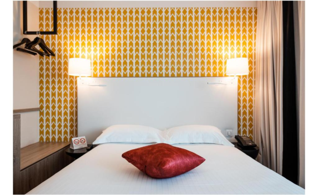 The Originals Boutique, Hôtel Maison Montmartre Paris Les Puces