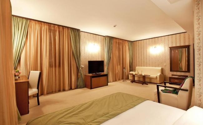 Best Western Plus Bristol Hotel