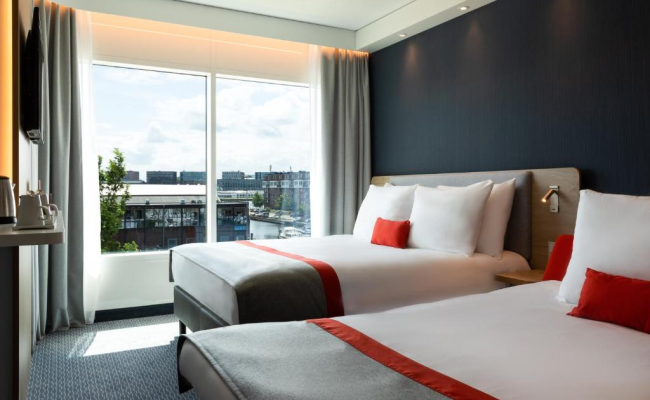 Holiday Inn Express Amsterdam - North Riverside, an IHG Hotel