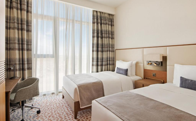 Staybridge Suites Dubai Al-Maktoum Airport