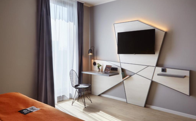 Holiday Inn - the niu, Hub Dusseldorf Messe, an IHG Hotel