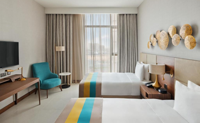 Holiday Inn Dubai al-Maktoum Airport, an IHG Hotel