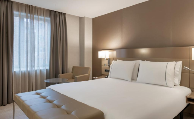 AC Hotel Los Vascos by Marriott