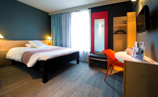 ibis Levallois Perret