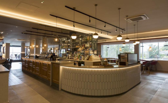 Holiday Inn Edinburgh Zoo, an IHG Hotel