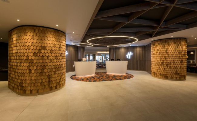 Holiday Inn Edinburgh Zoo, an IHG Hotel