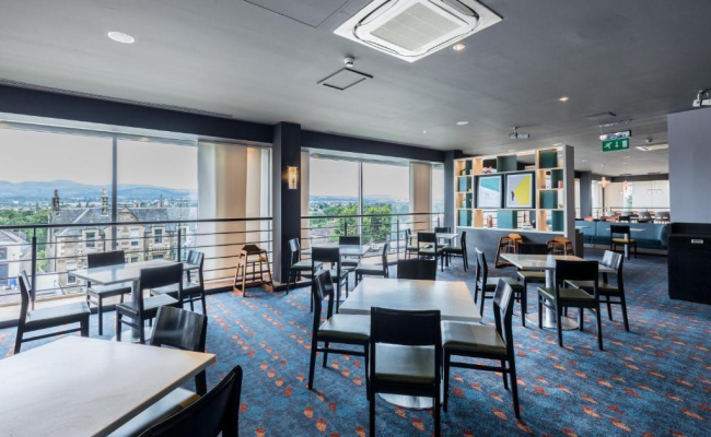 Holiday Inn Edinburgh Zoo, an IHG Hotel