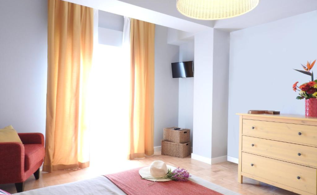 Lisbon Airport Hostel