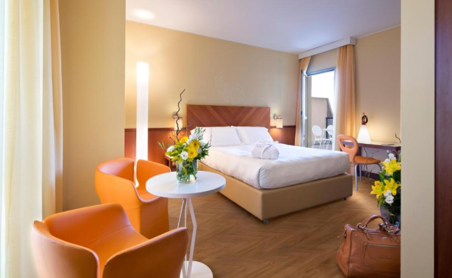 UNAHOTELS Mediterraneo Milano