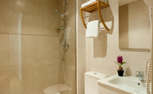 MH Apartments Ramblas