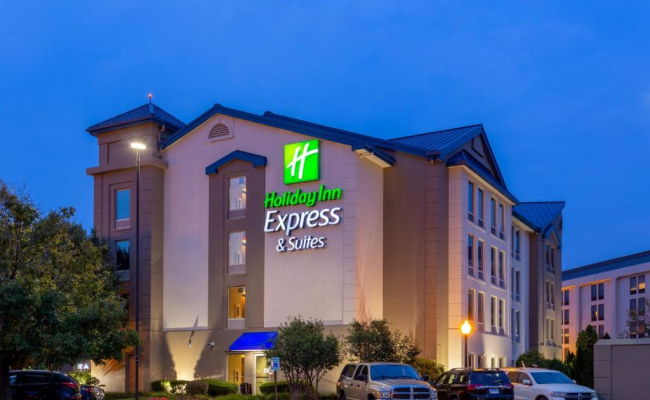 Holiday Inn Express & Suites Chicago-Midway Airport, an IHG Hotel