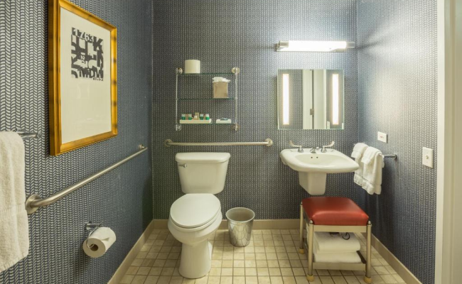 Kinzie Hotel