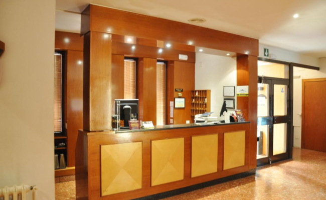 Hotel Alguer Camp Nou