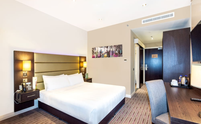 Premier Inn Dubai Al Jaddaf