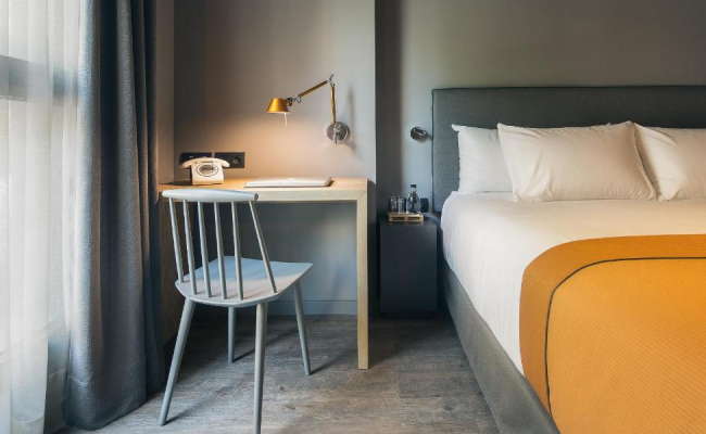 Yurbban Trafalgar Hotel