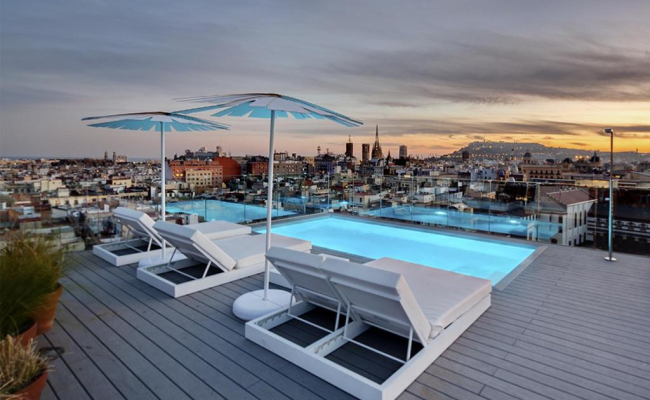 Yurbban Trafalgar Hotel