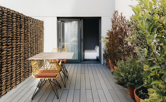 Uma House by Yurbban Trafalgar