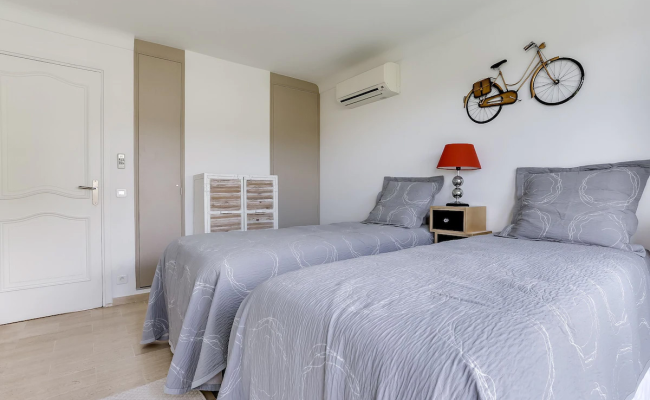 Immogroom - Apartment with terrace - AC - parking - Congressbeaches