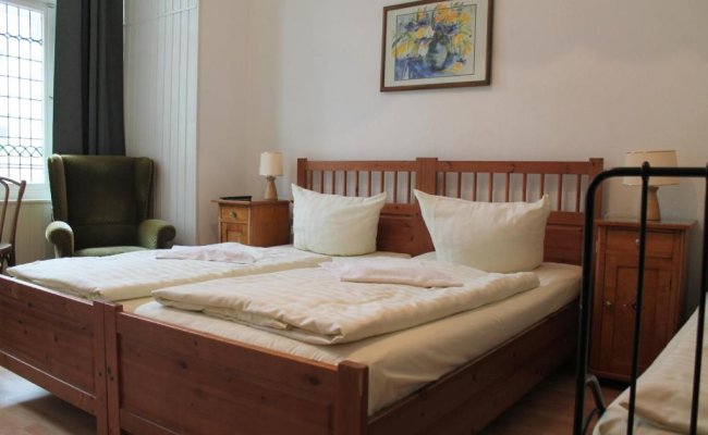 Hotel Pension Waizenegger am Kurfürstendamm