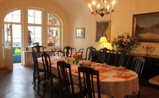 Hotel Pension Waizenegger am Kurfürstendamm