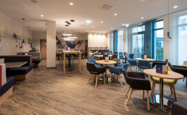 Holiday Inn Express Munich - North, an IHG Hotel