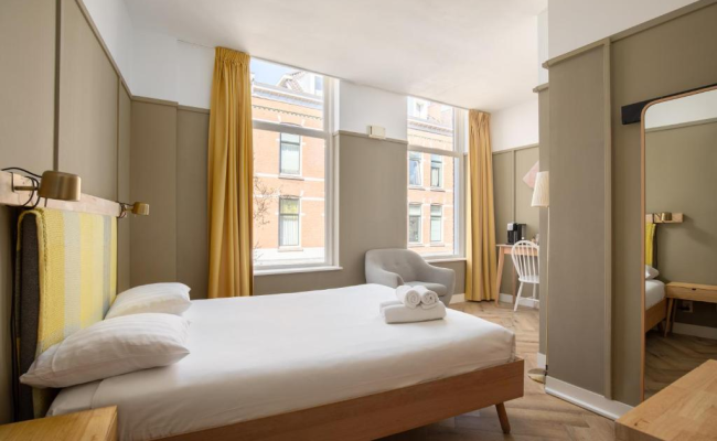 Hotel Light