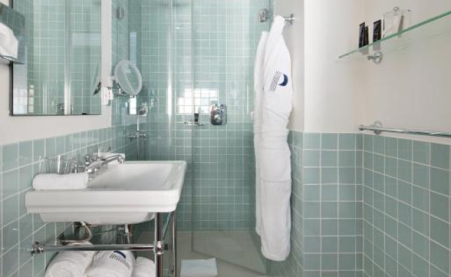 Hotel Parister Piscine & Spa