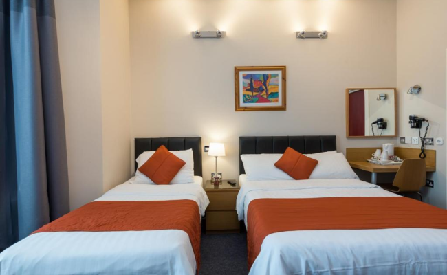 Adria Hotel