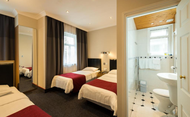 Adria Hotel