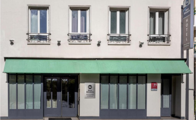Best Western Rives de Paris La Defense