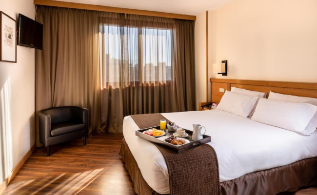 Rafaelhoteles Piramides